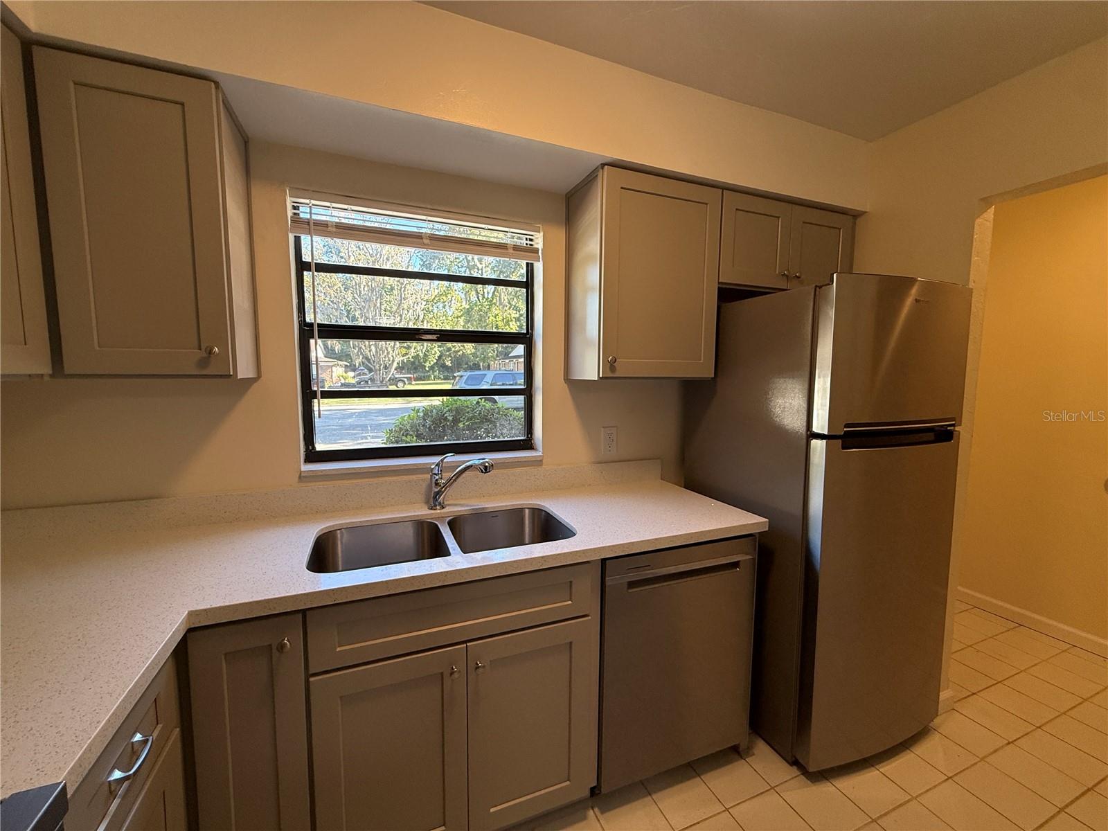 SUGARFOOT OAKS/LINTON OAKS - Residential Lease