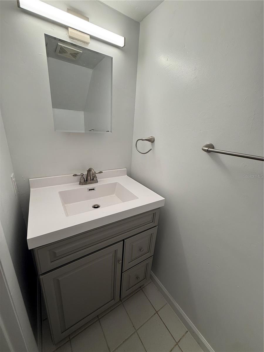 SUGARFOOT OAKS/LINTON OAKS - Residential Lease