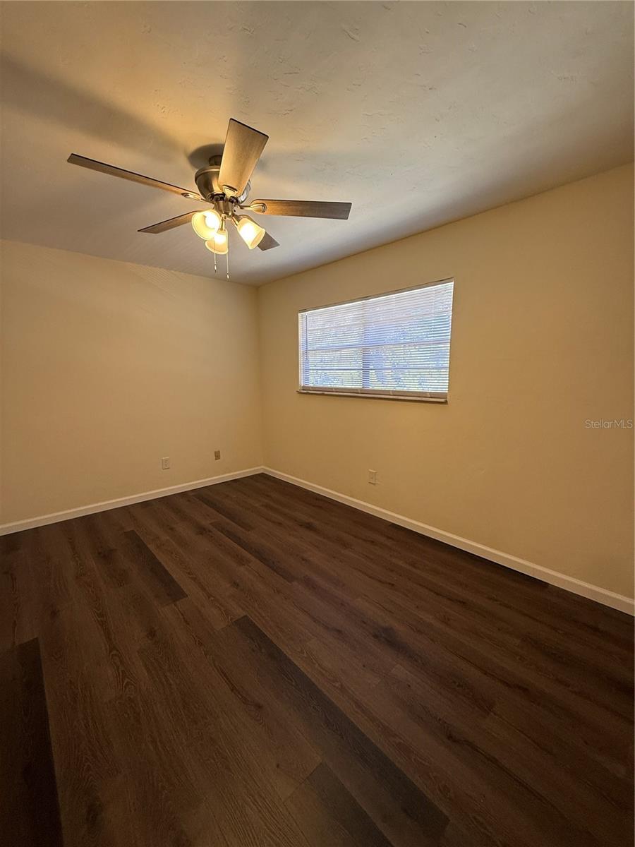 SUGARFOOT OAKS/LINTON OAKS - Residential Lease