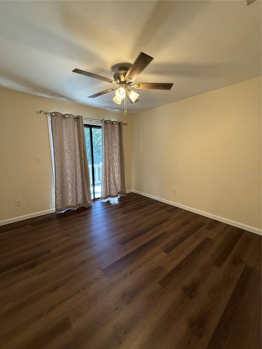 SUGARFOOT OAKS/LINTON OAKS - Residential Lease