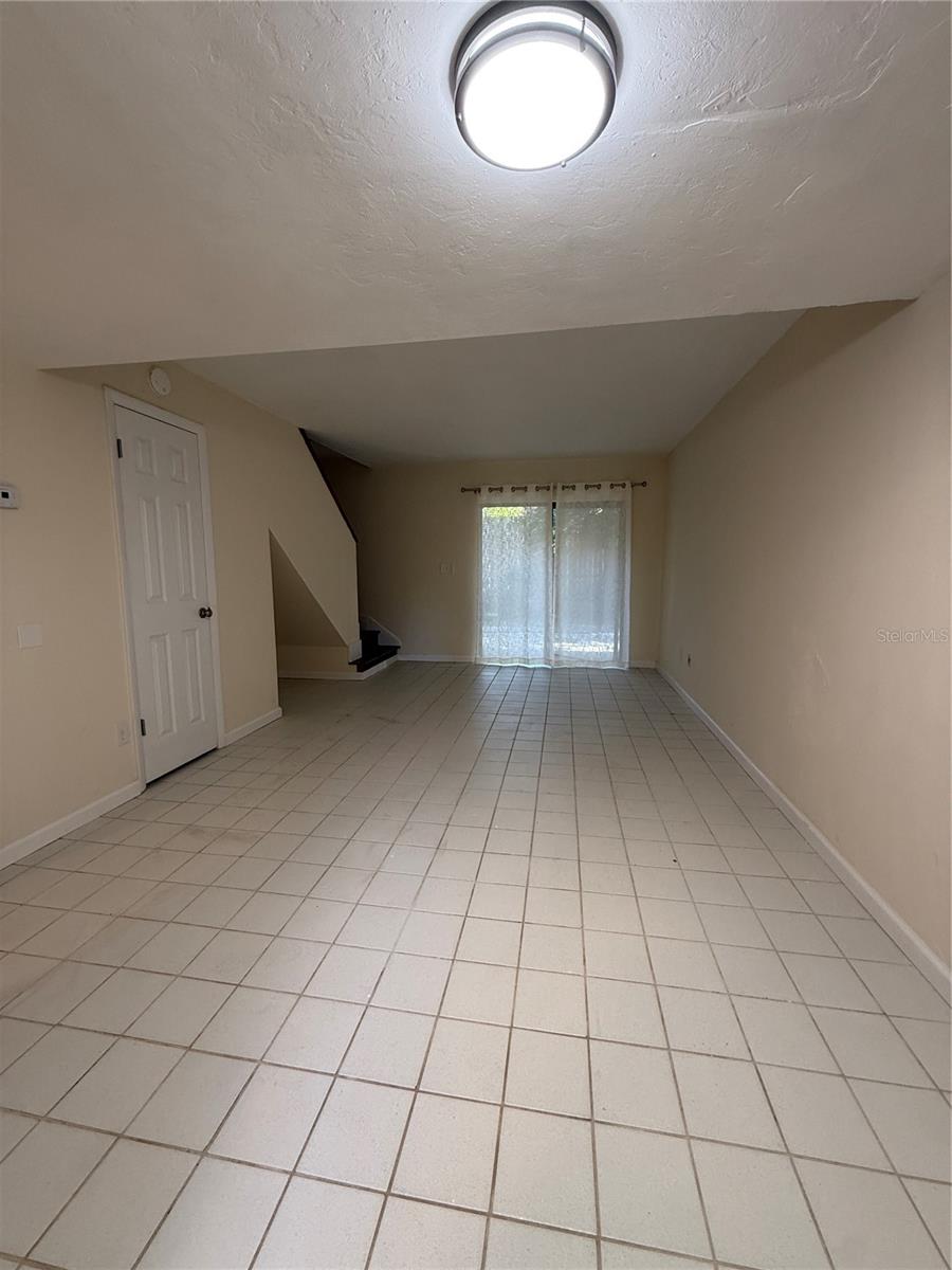 SUGARFOOT OAKS/LINTON OAKS - Residential Lease