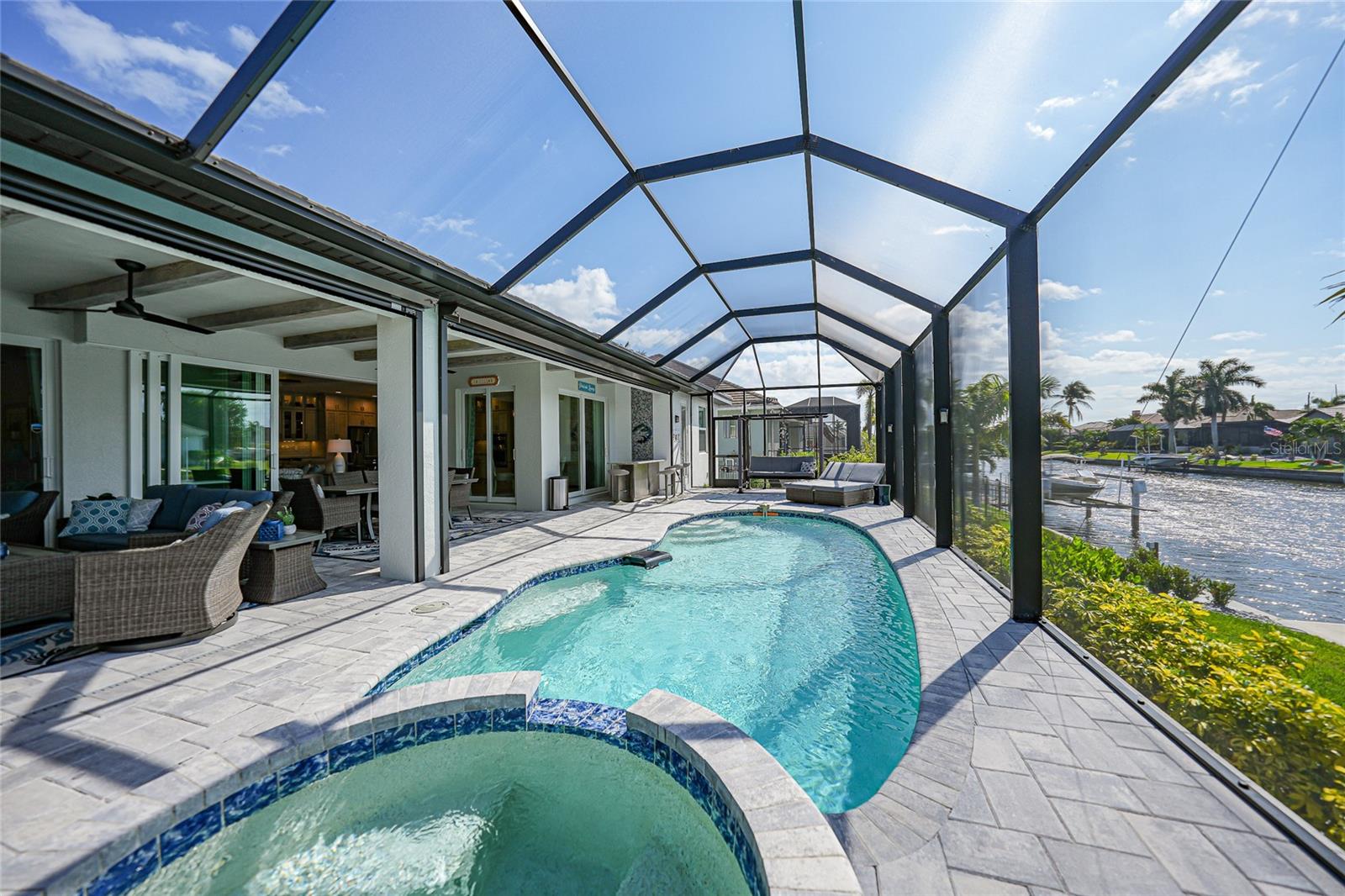 PUNTA GORDA ISLES SEC 15 - Residential
