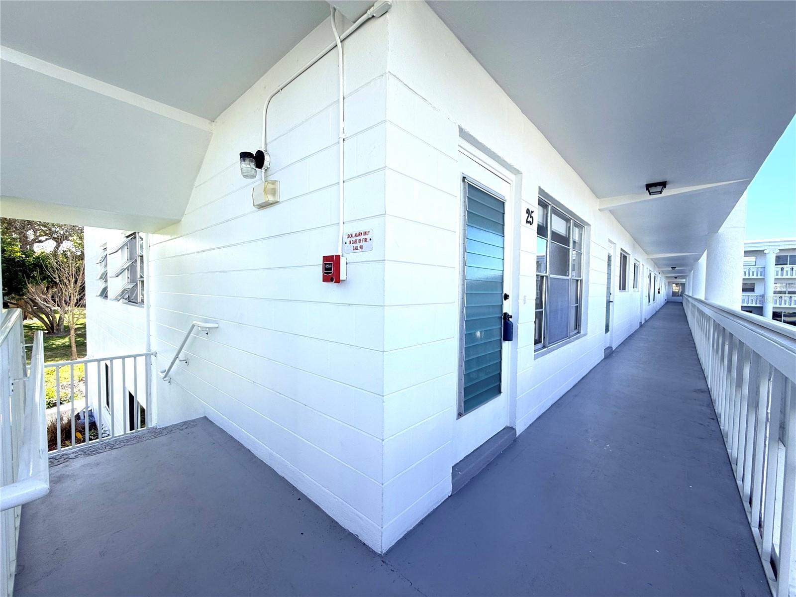 ON TOP OF THE WORLD - Residential