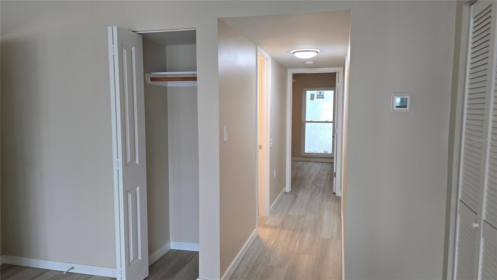 PENTHOUSE SHORES CONDO - Residential