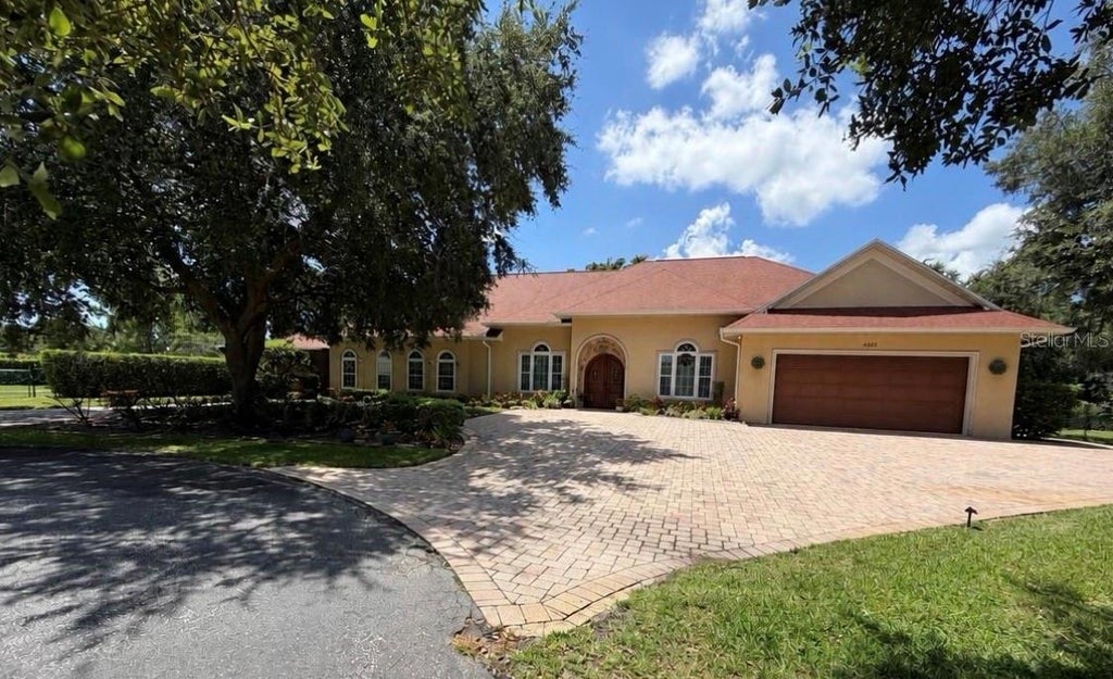 Photo of 4205 Cremona Court, Sebring, FL 33872 (MLS # TB8533093)