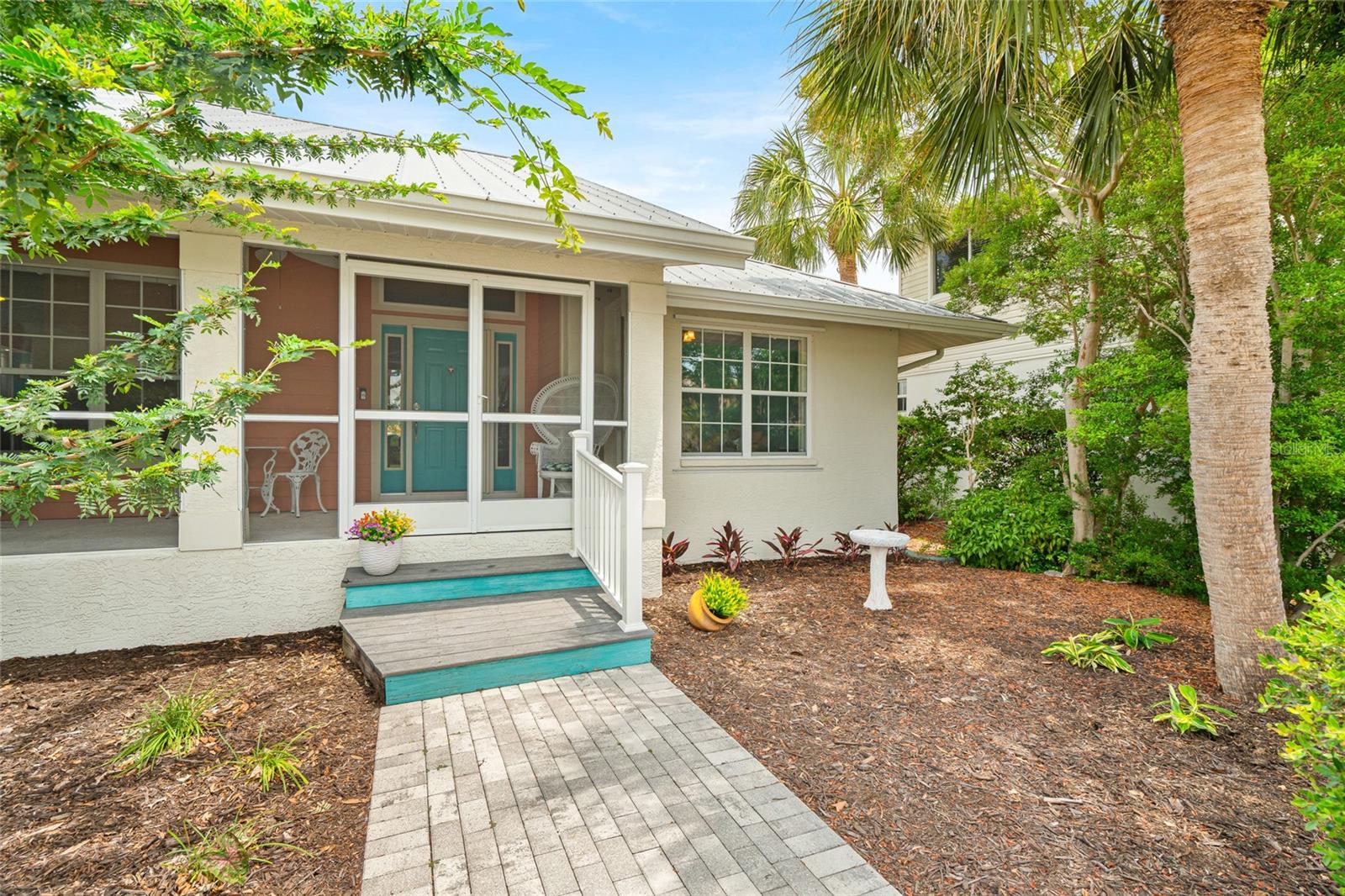 SORRENTO CAY - Residential
