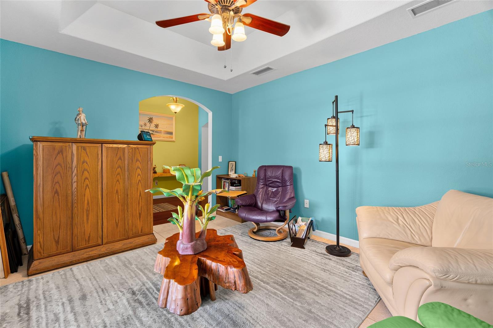 SORRENTO CAY - Residential