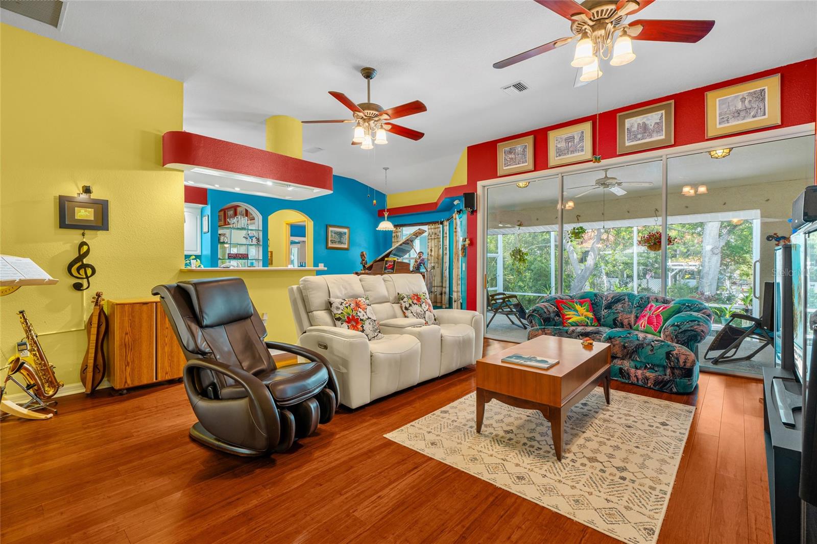 SORRENTO CAY - Residential