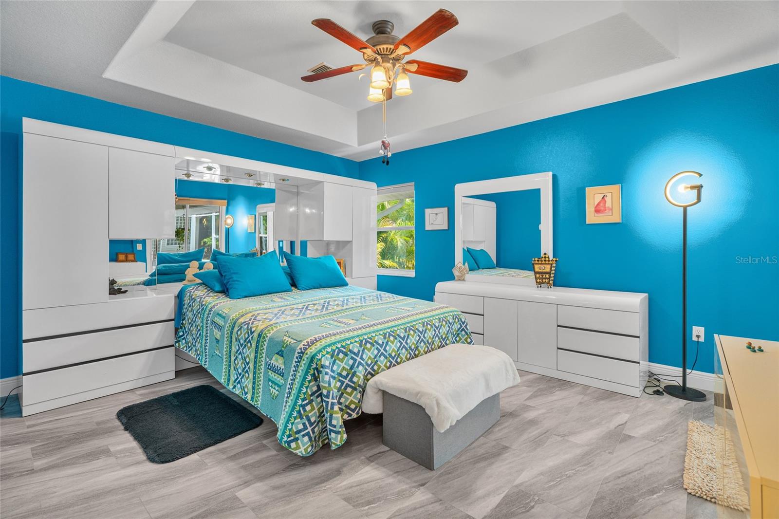 SORRENTO CAY - Residential