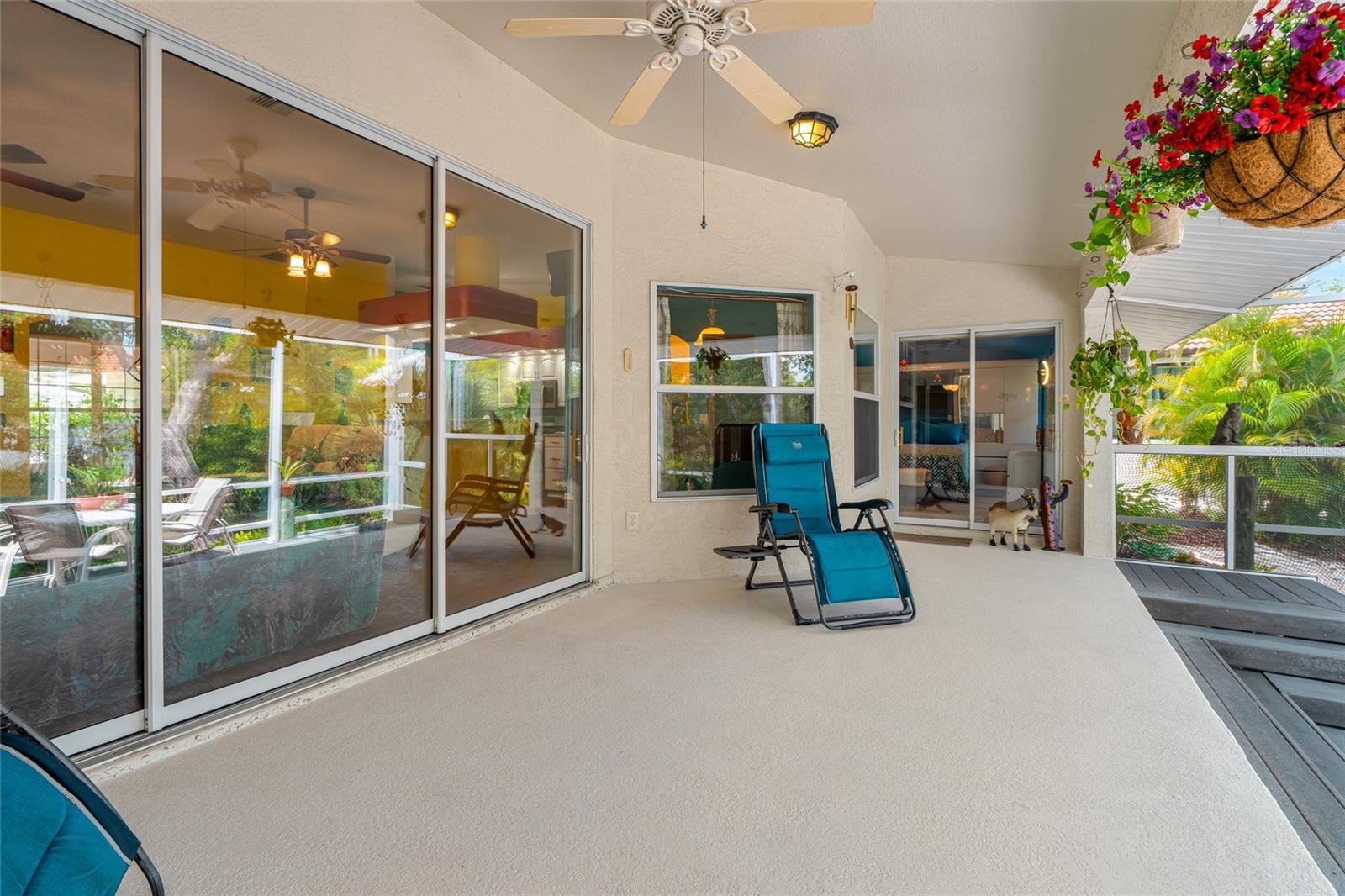 SORRENTO CAY - Residential