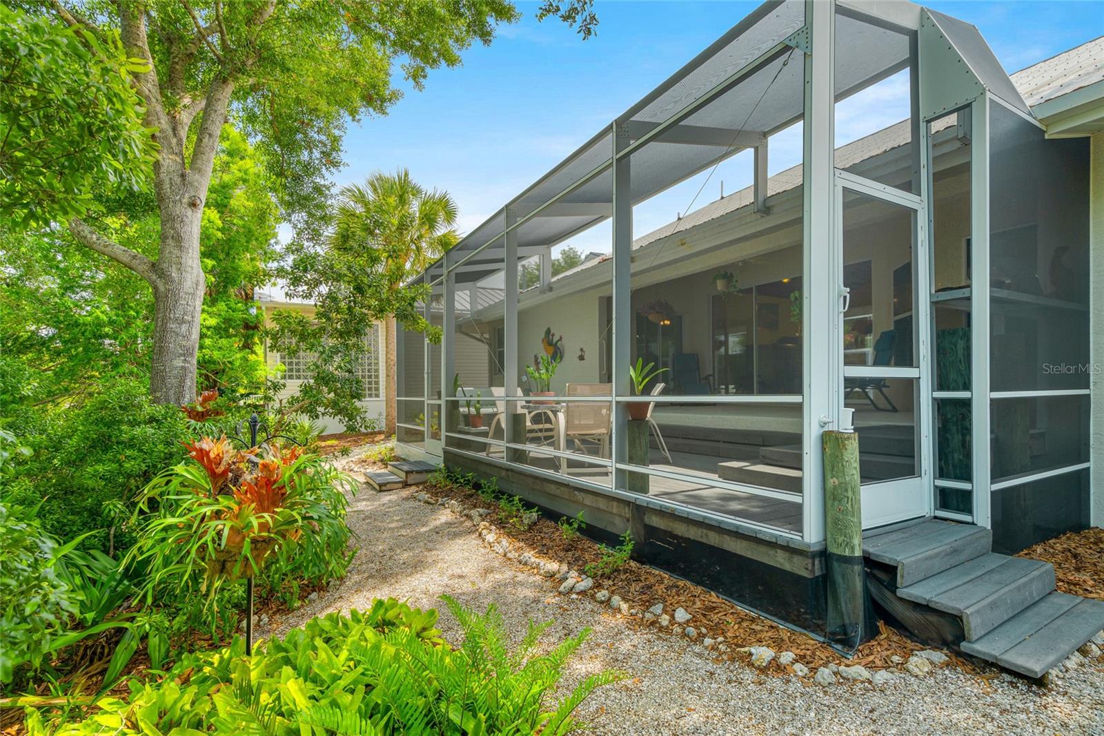 SORRENTO CAY - Residential