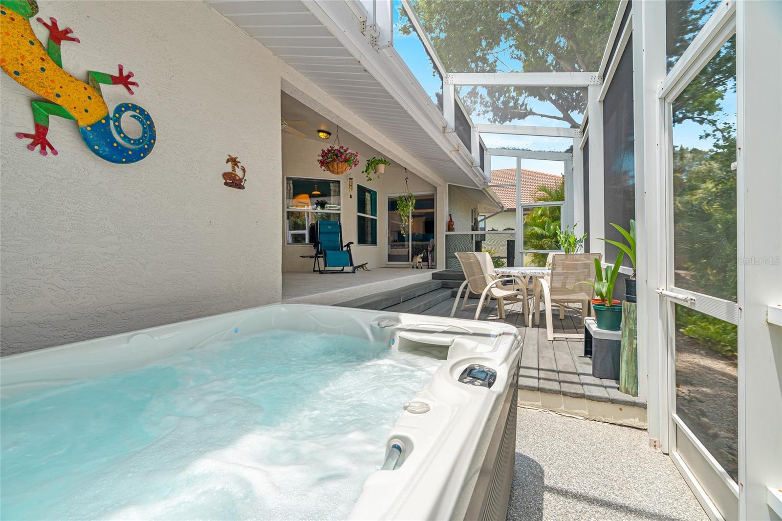 SORRENTO CAY - Residential