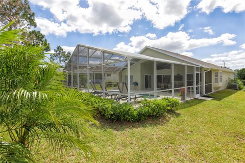 A home in HAINES CITY