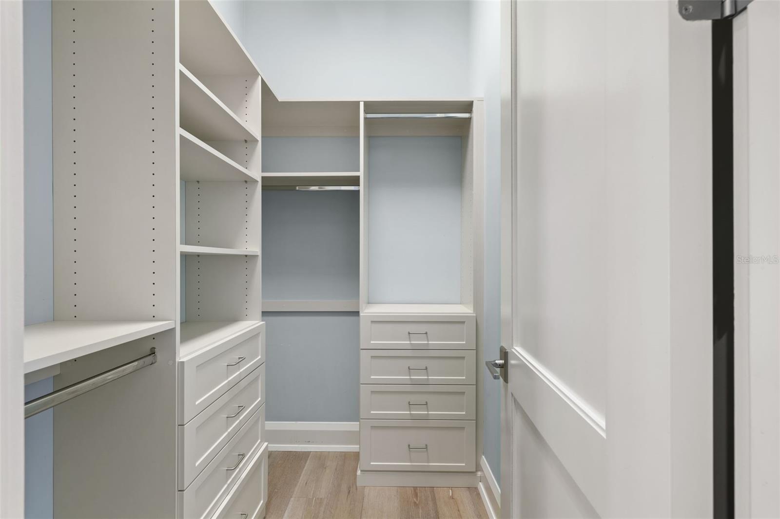 BAYSHORE ESTATES 3 - Residential