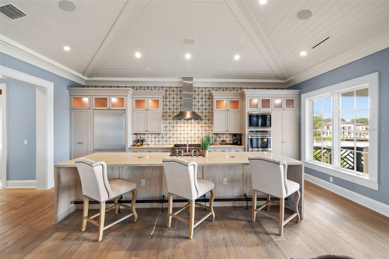 BAYSHORE ESTATES 3 - Residential