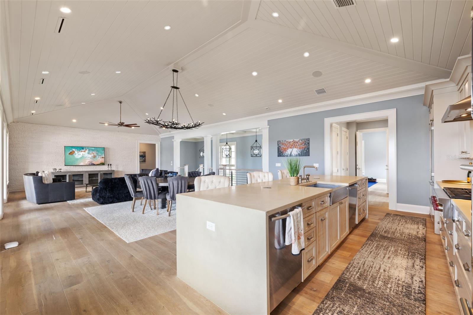 BAYSHORE ESTATES 3 - Residential