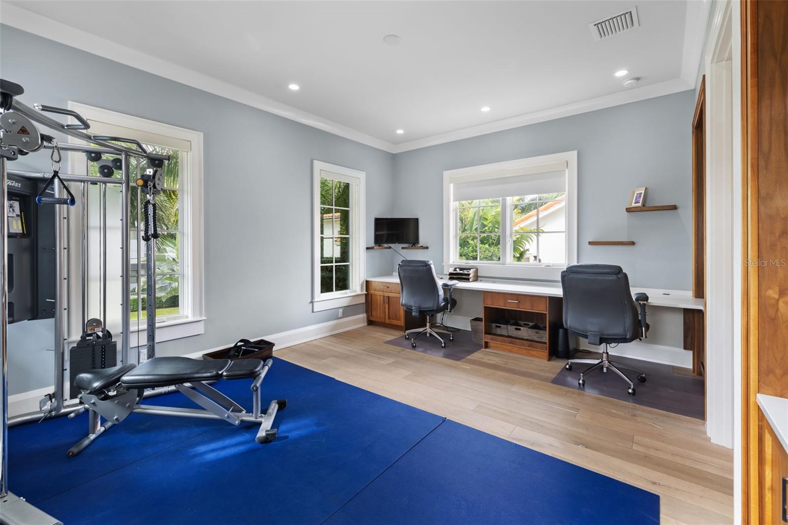 BAYSHORE ESTATES 3 - Residential