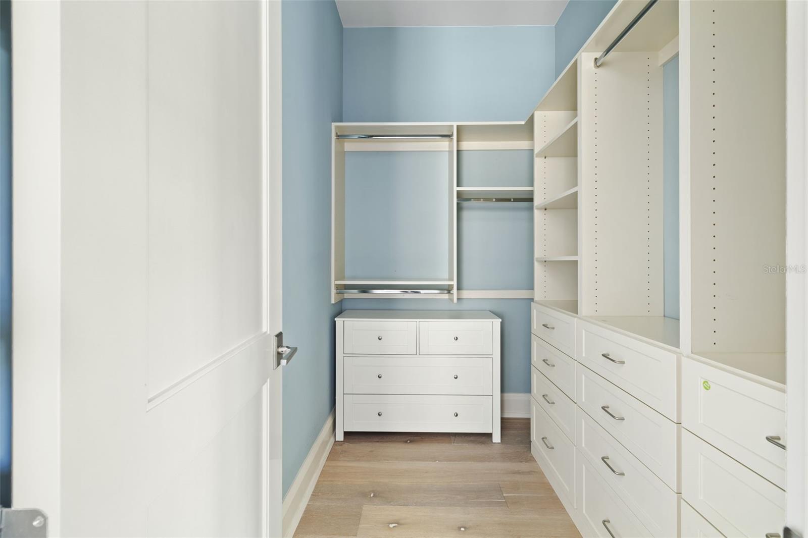 BAYSHORE ESTATES 3 - Residential