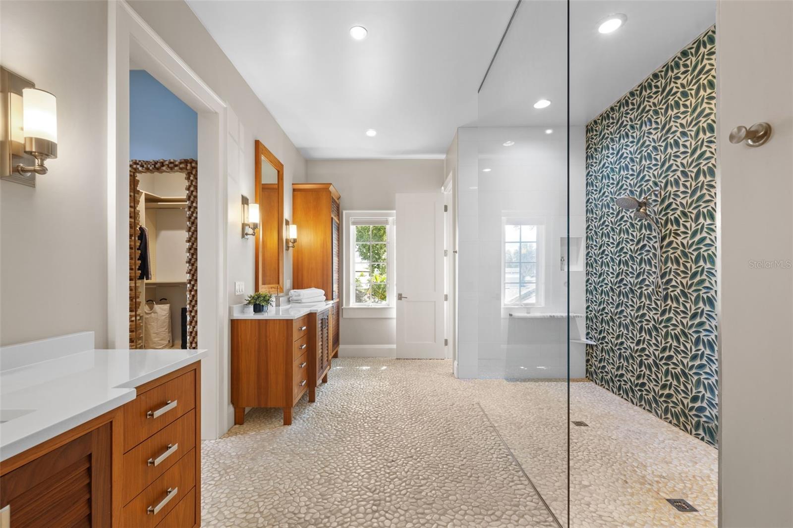 BAYSHORE ESTATES 3 - Residential