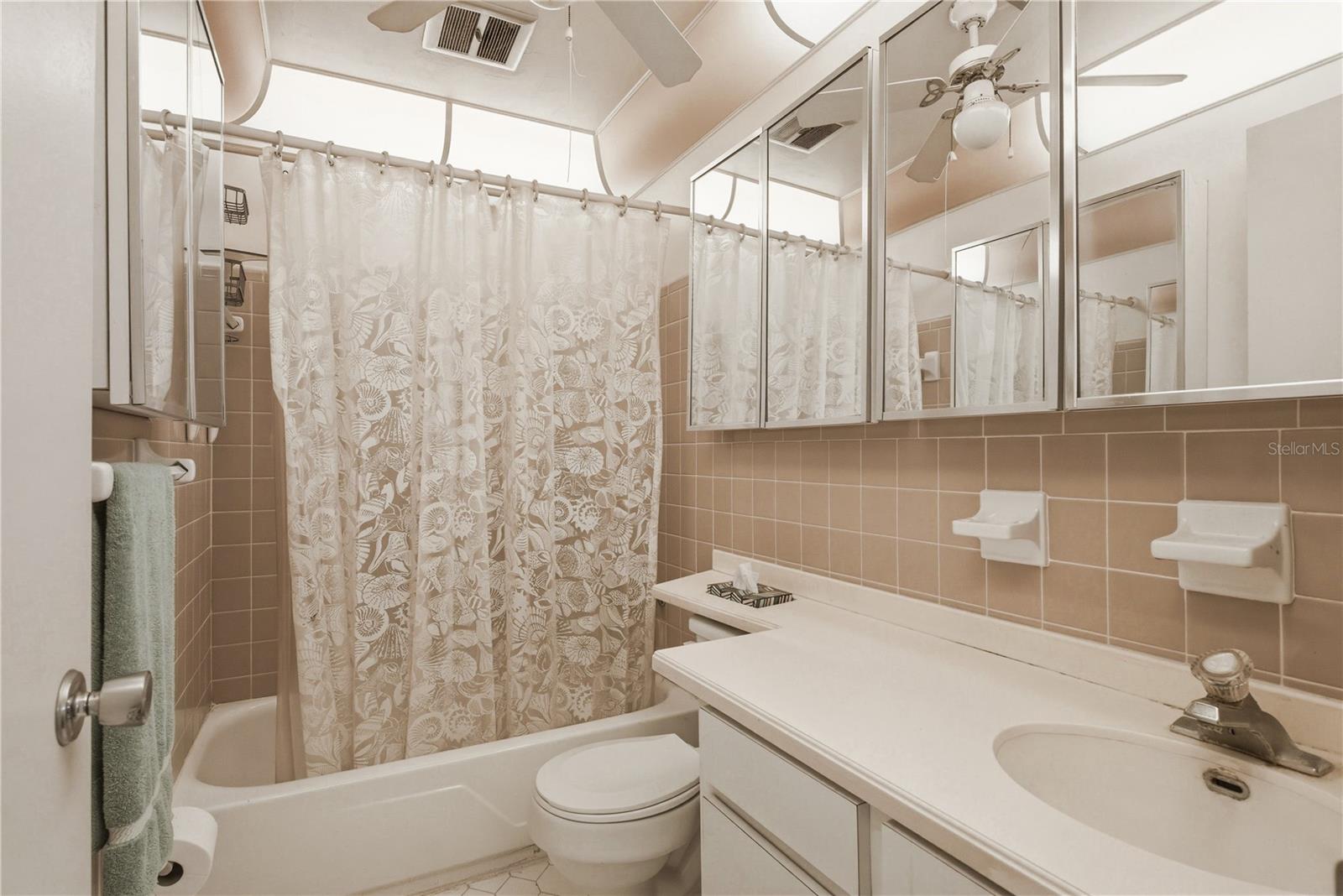 SEMINOLE GARDEN APTS CO-OP - Residential