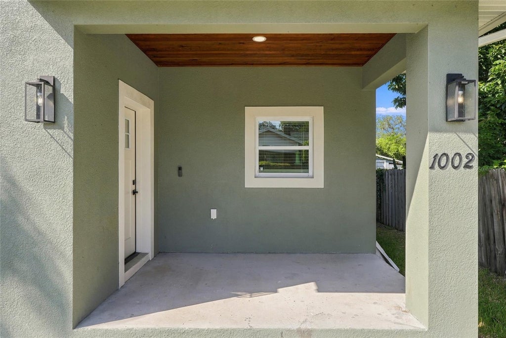 Photo of 1002 E Osborne Avenue, Tampa, FL 33603 (MLS # TB8551158)