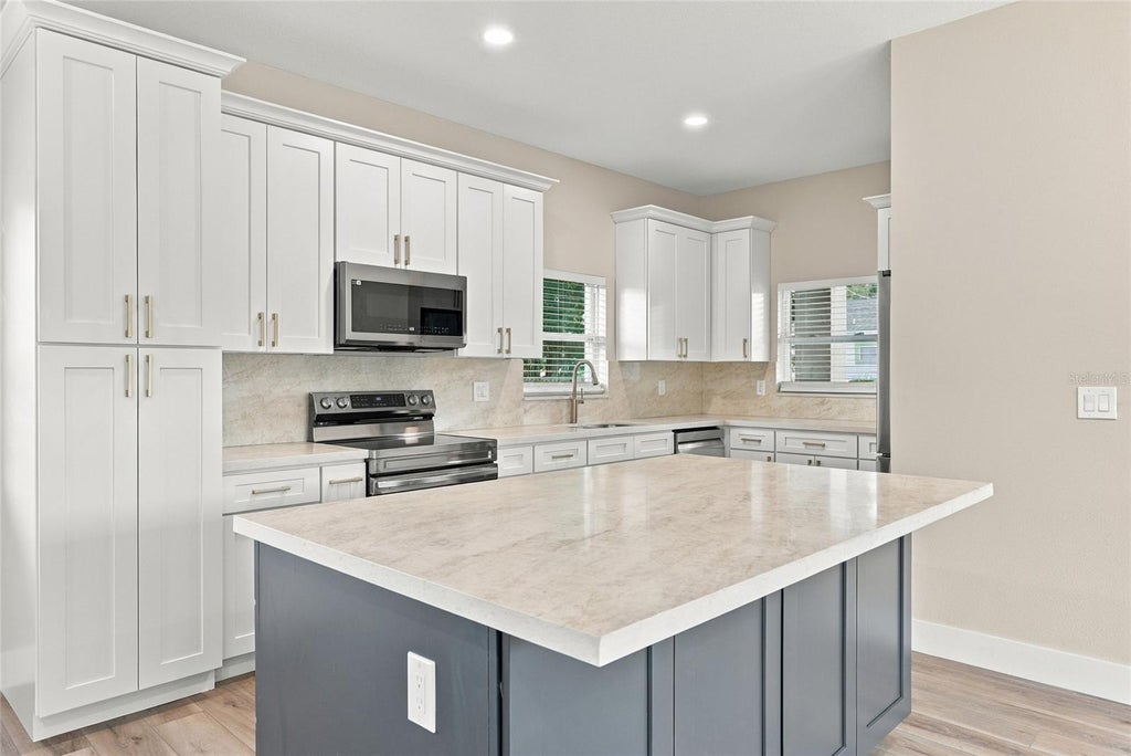 Photo of 1002 E Osborne Avenue, Tampa, FL 33603 (MLS # TB8551158)