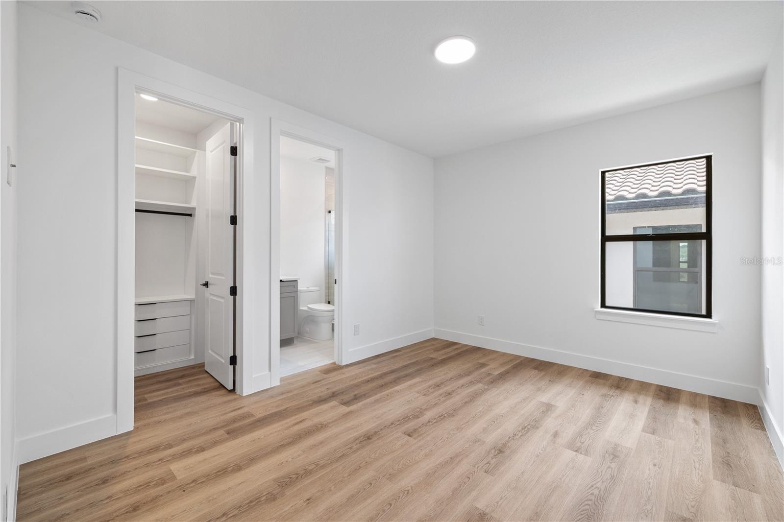 BELLA COLLINA WEST SUB - Residential
