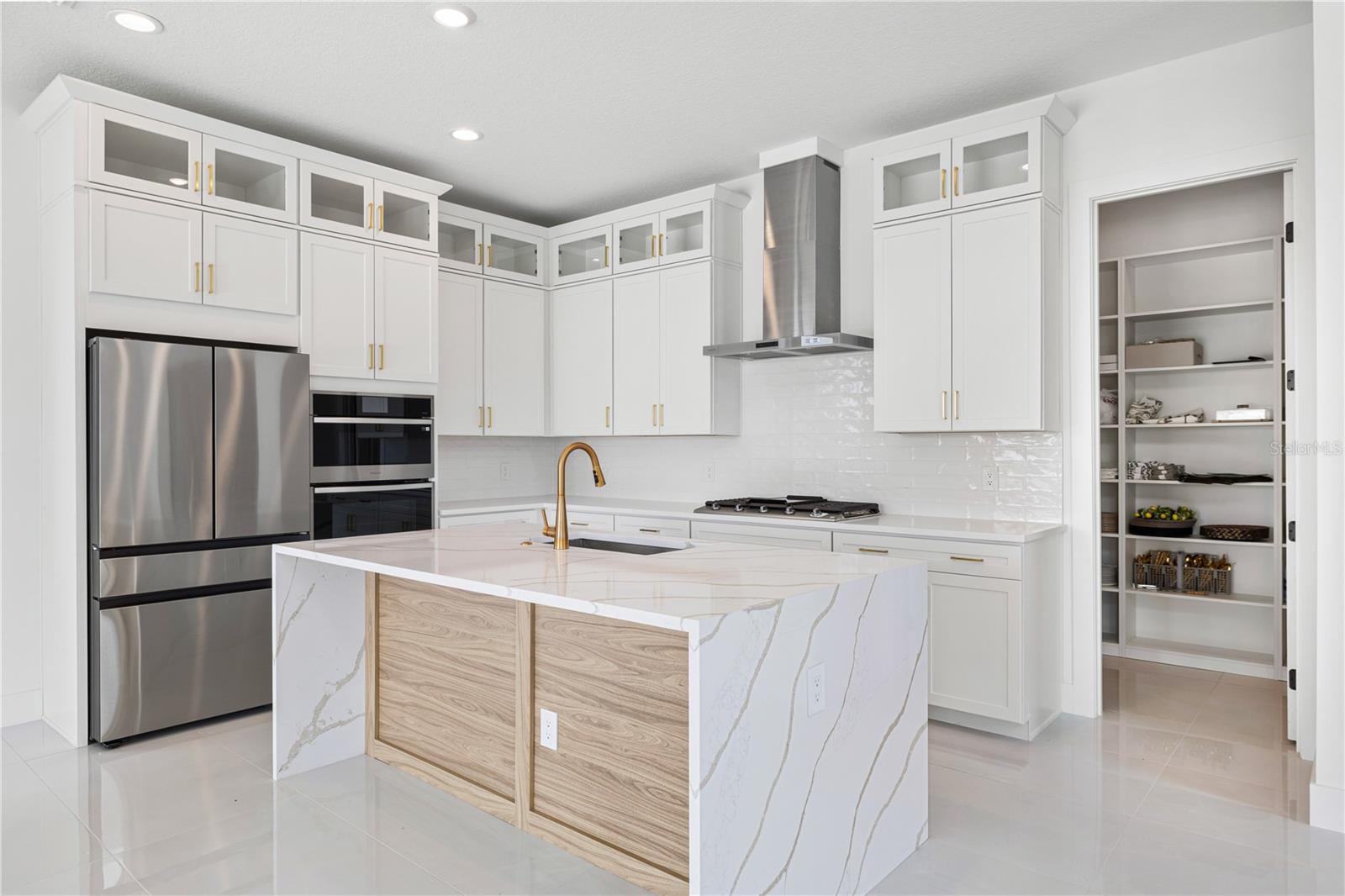 BELLA COLLINA WEST SUB - Residential