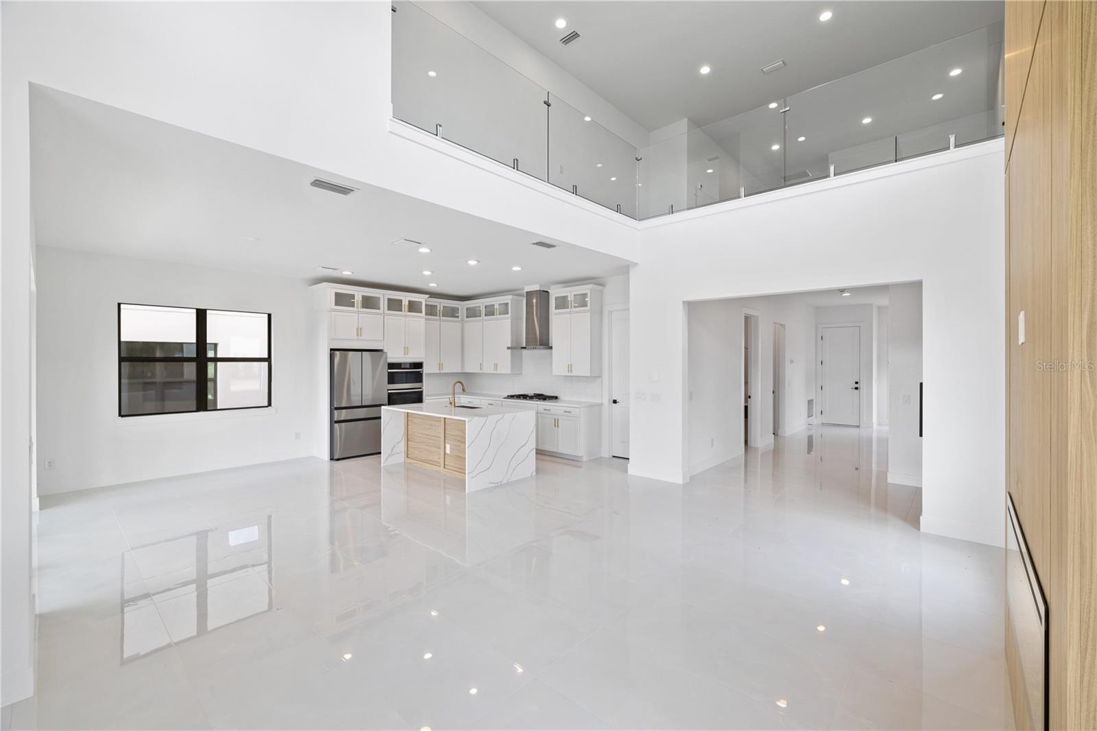 BELLA COLLINA WEST SUB - Residential