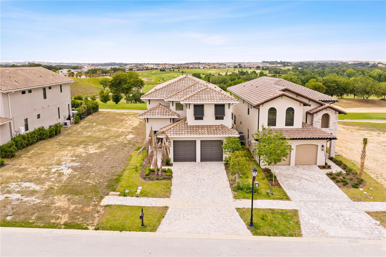 BELLA COLLINA WEST SUB - Residential