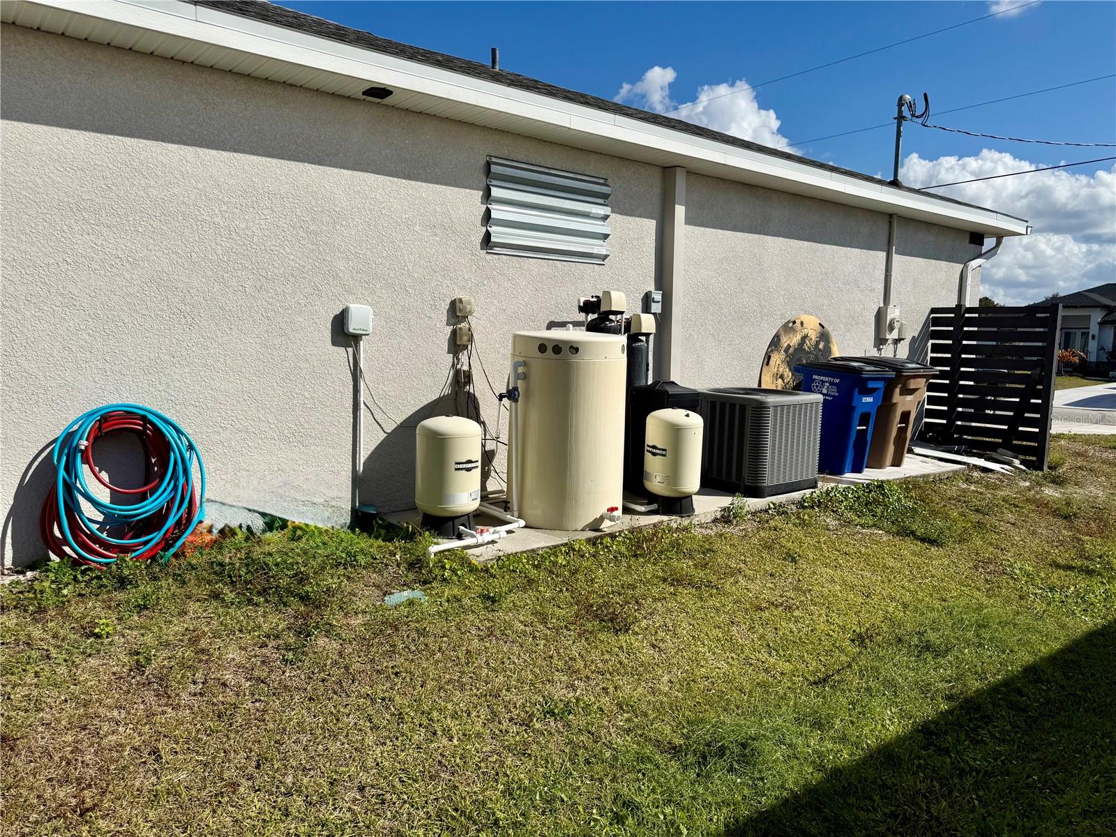 LEHIGH ACRES - Residential