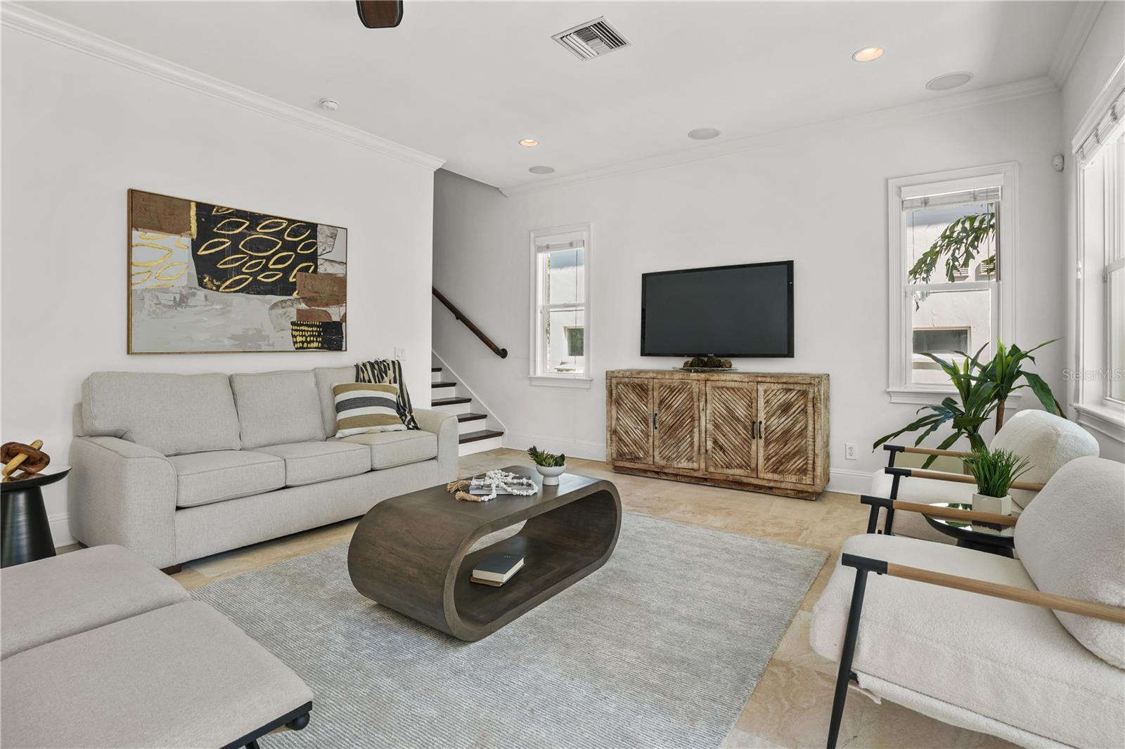 DAVIS ISLANDS - Residential