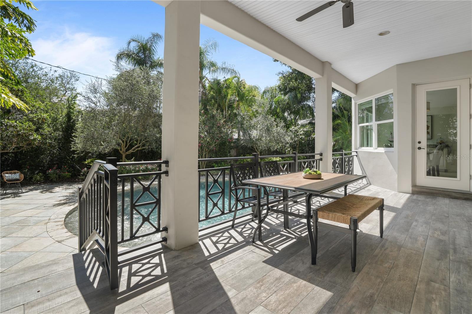 DAVIS ISLANDS - Residential