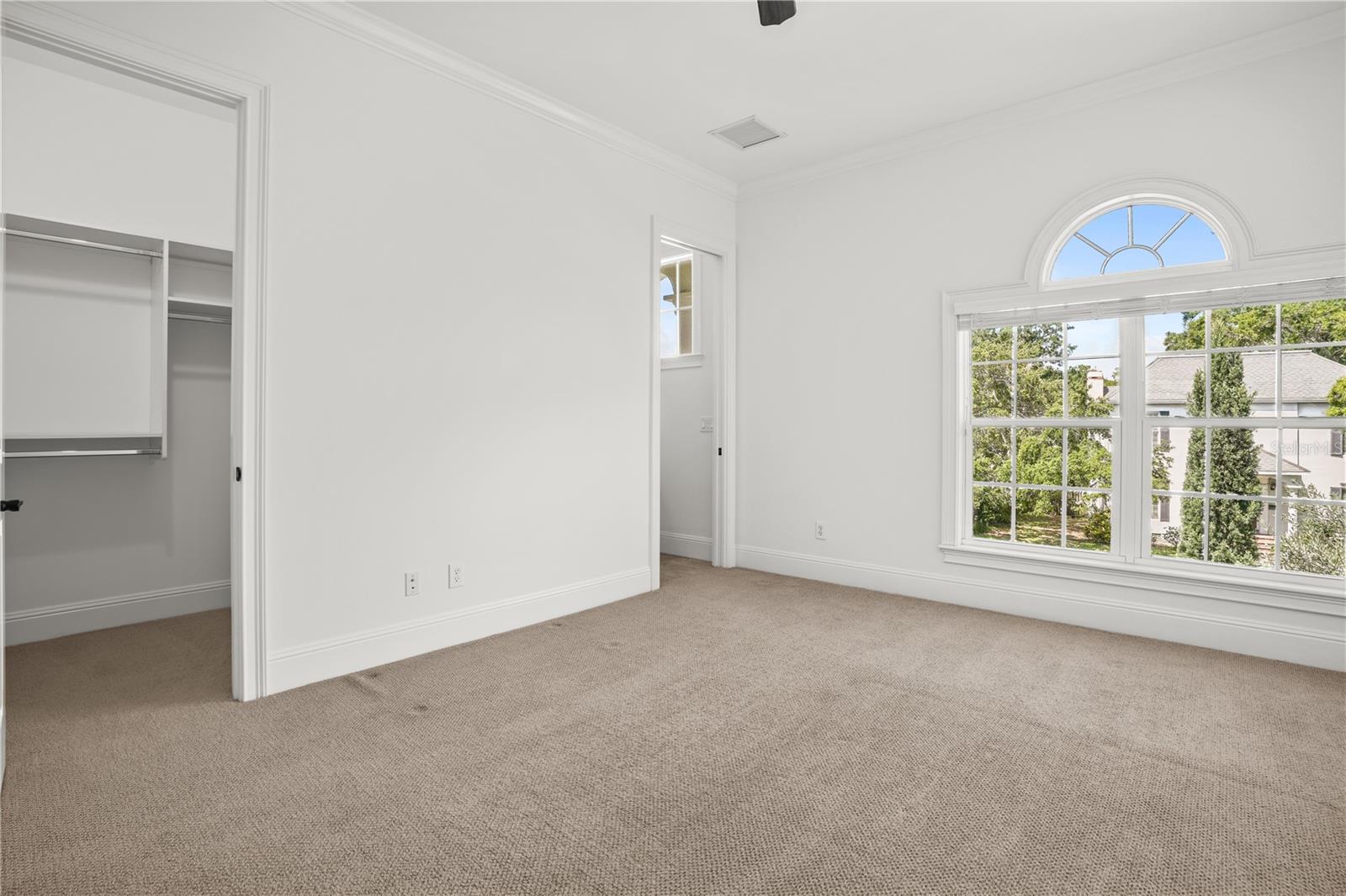 DAVIS ISLANDS - Residential