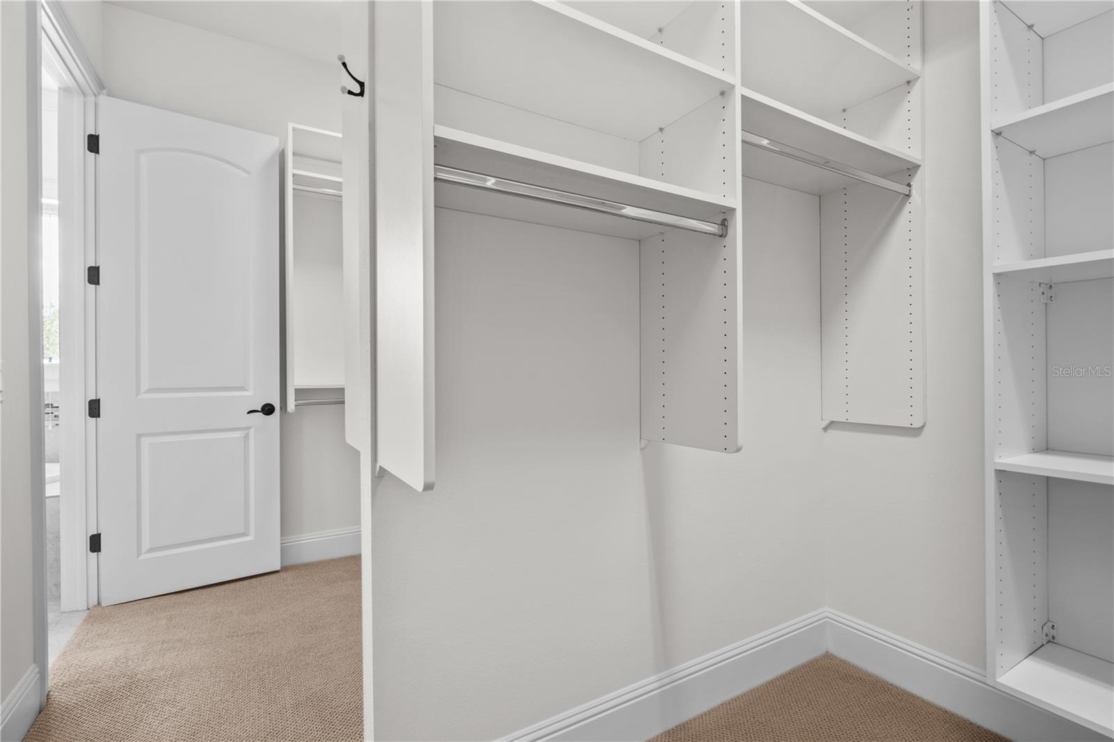 DAVIS ISLANDS - Residential