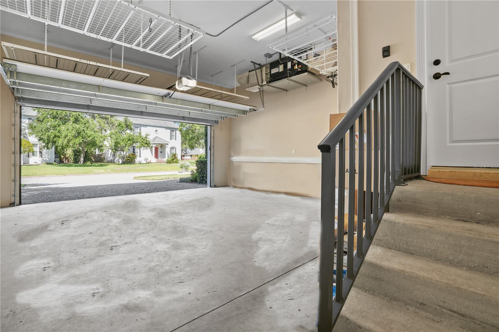 DAVIS ISLANDS - Residential