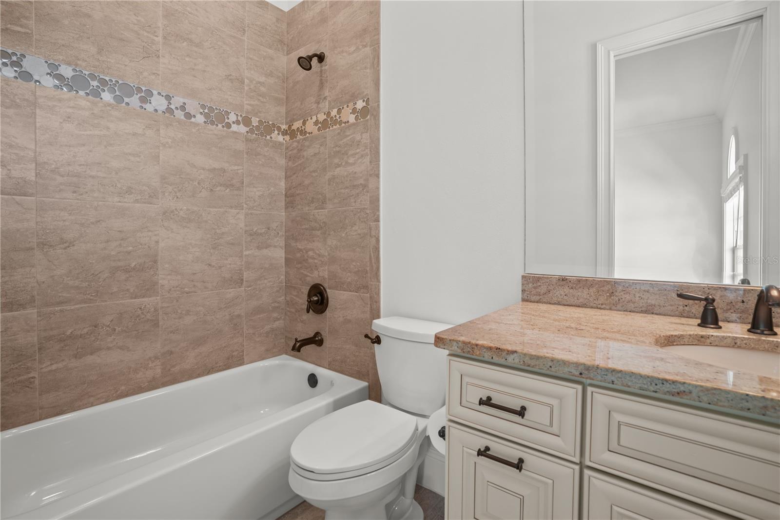 DAVIS ISLANDS - Residential