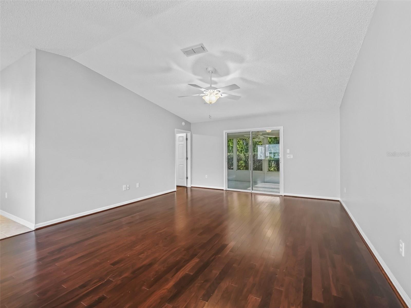 9757 SE 175TH PLACE