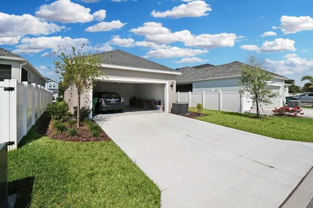 Photo of 3690 FRONT PARK DRIVE, WESLEY CHAPEL, FL 33543 (MLS # T3444932)