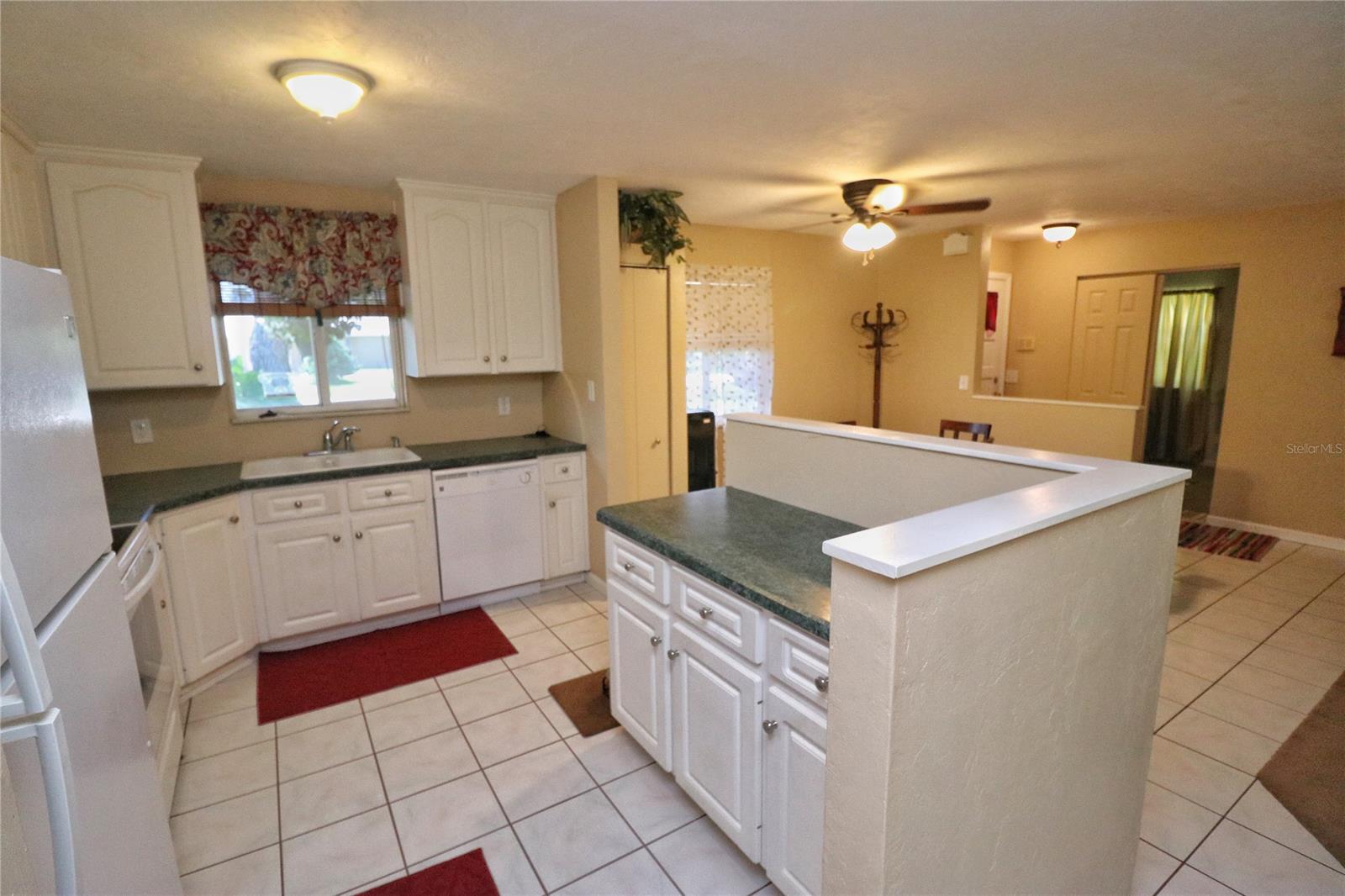 Florida Shores 01 - Residential