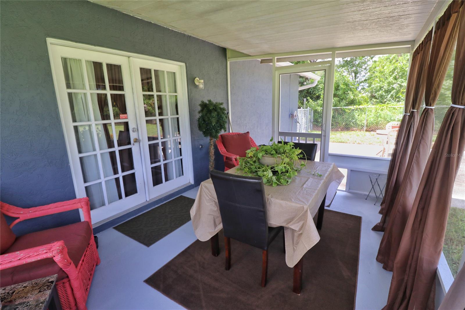 Florida Shores 01 - Residential