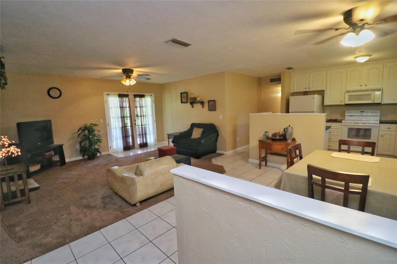 Florida Shores 01 - Residential