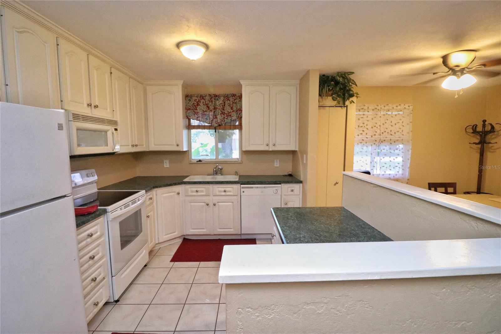 Florida Shores 01 - Residential