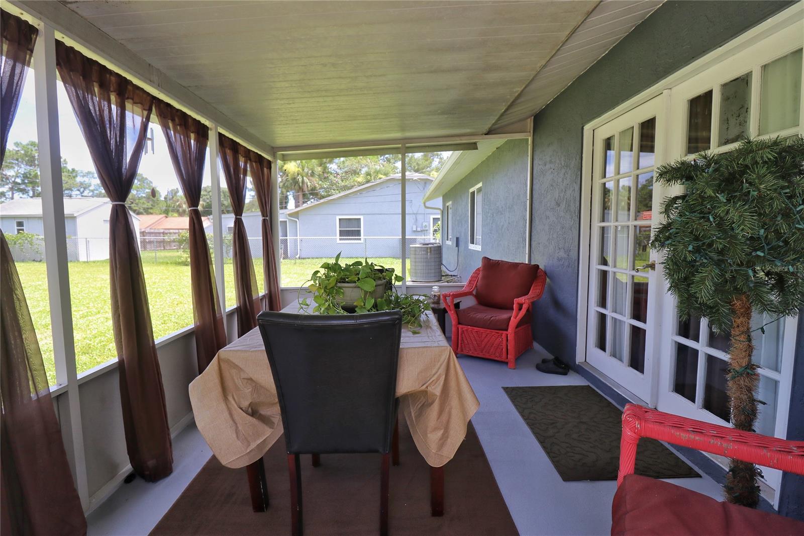 Florida Shores 01 - Residential