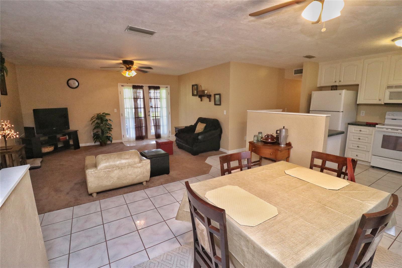 Florida Shores 01 - Residential