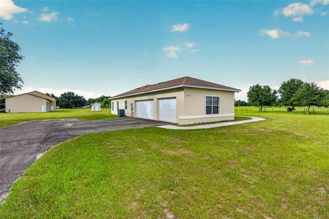 Tiny photo for 2440 Cr 546, Bushnell, FL 33513 (MLS # TB8519856)