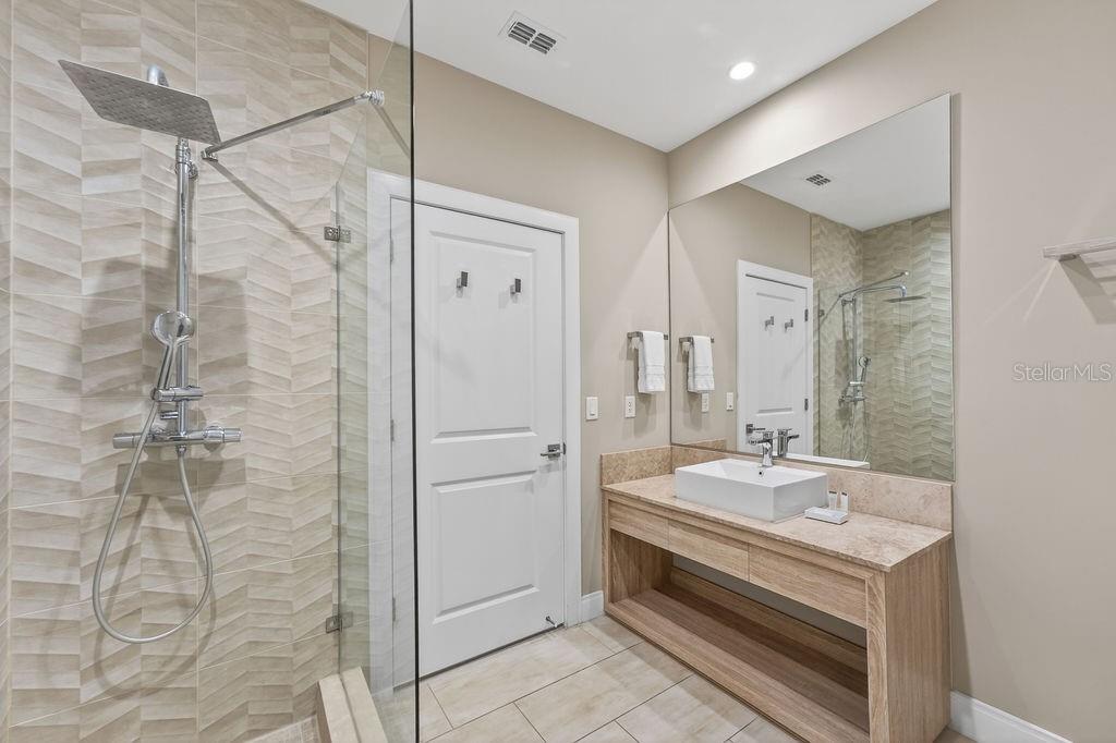 MAGIC VILLAGE RESORT 2 - Residential