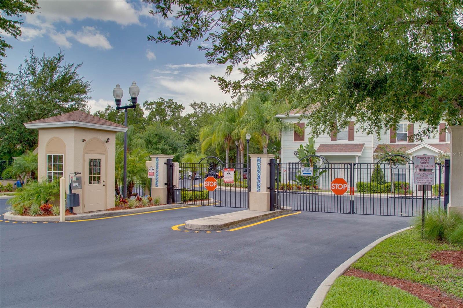 WEST LUCAYA VILLAGE - Residential