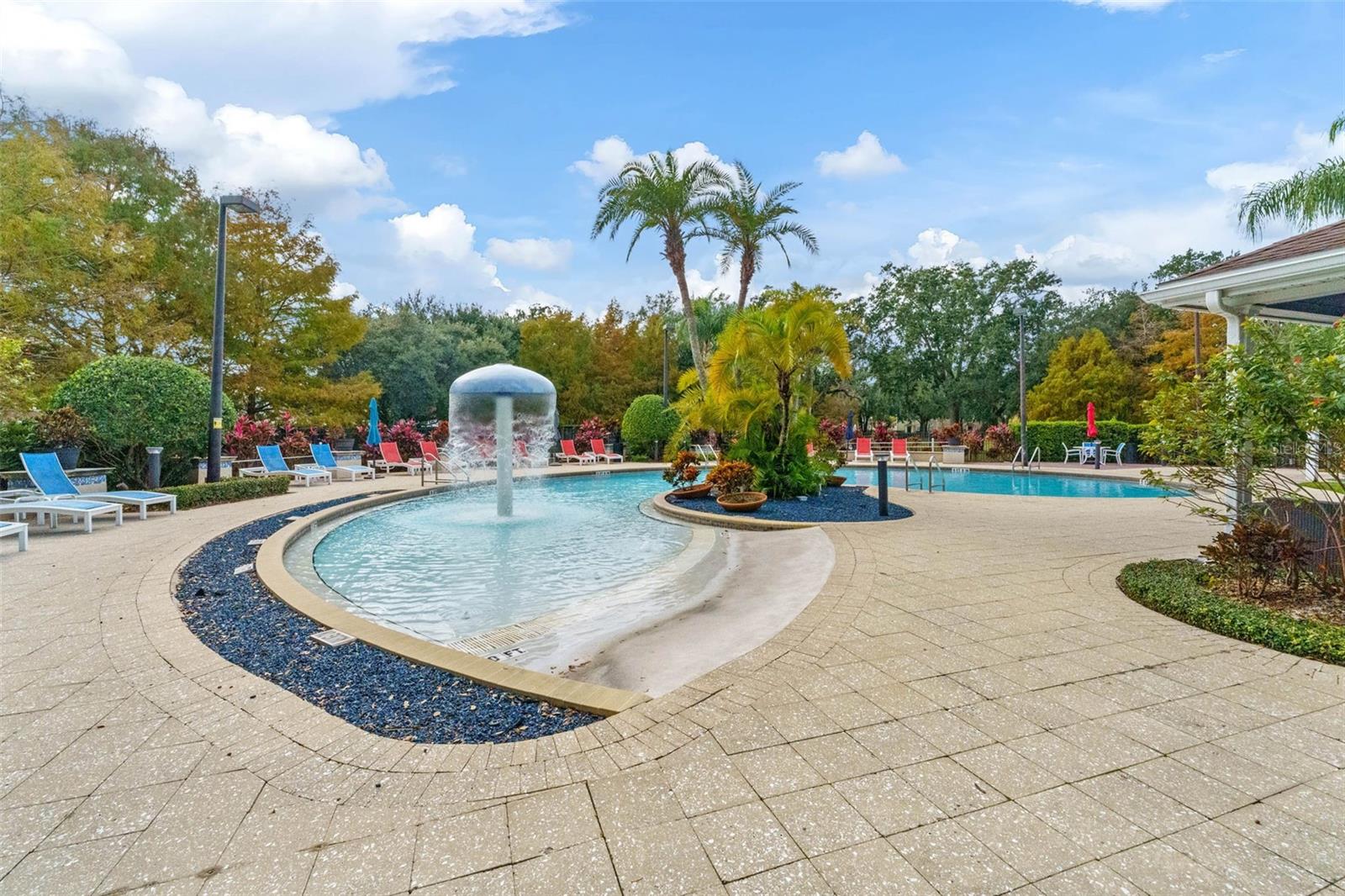 WEST LUCAYA VILLAGE - Residential