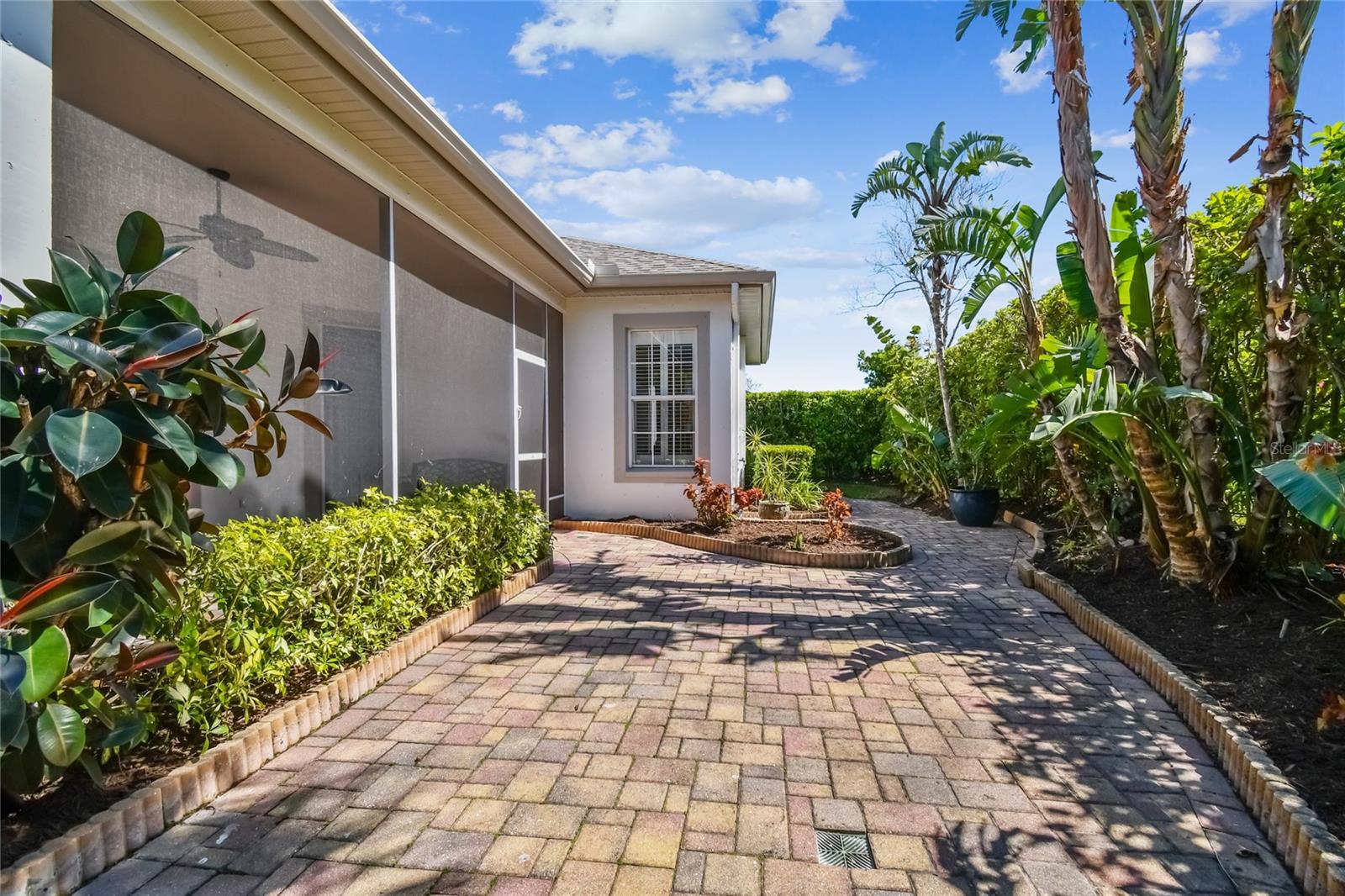 WATERCHASE - Residential